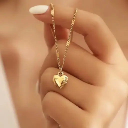 18K Gold Pendant Necklace
